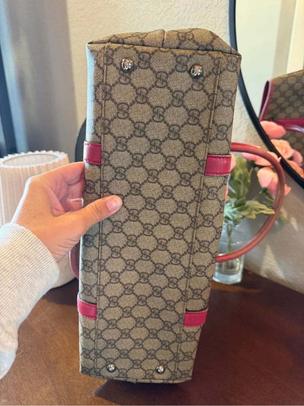 Gucci gg supreme